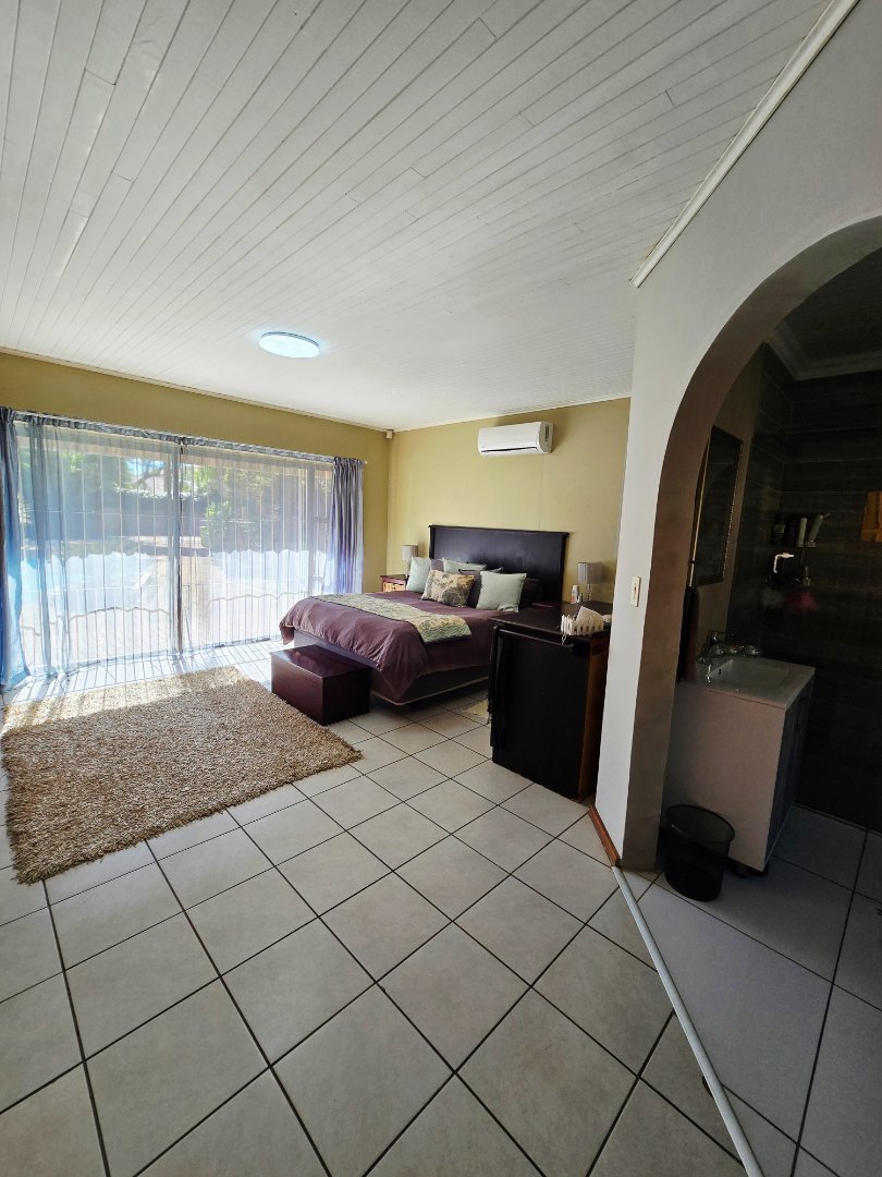 4 Bedroom Property for Sale in Wilkoppies North West